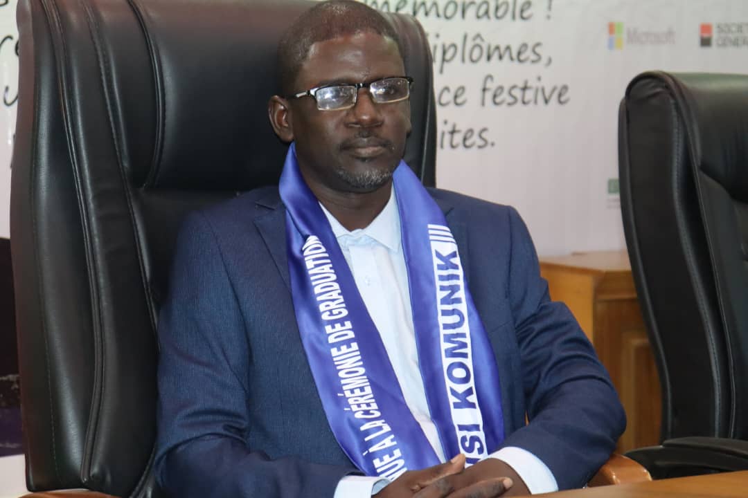 M. Alioune DIOP Directeur ISIKOMUNIK
